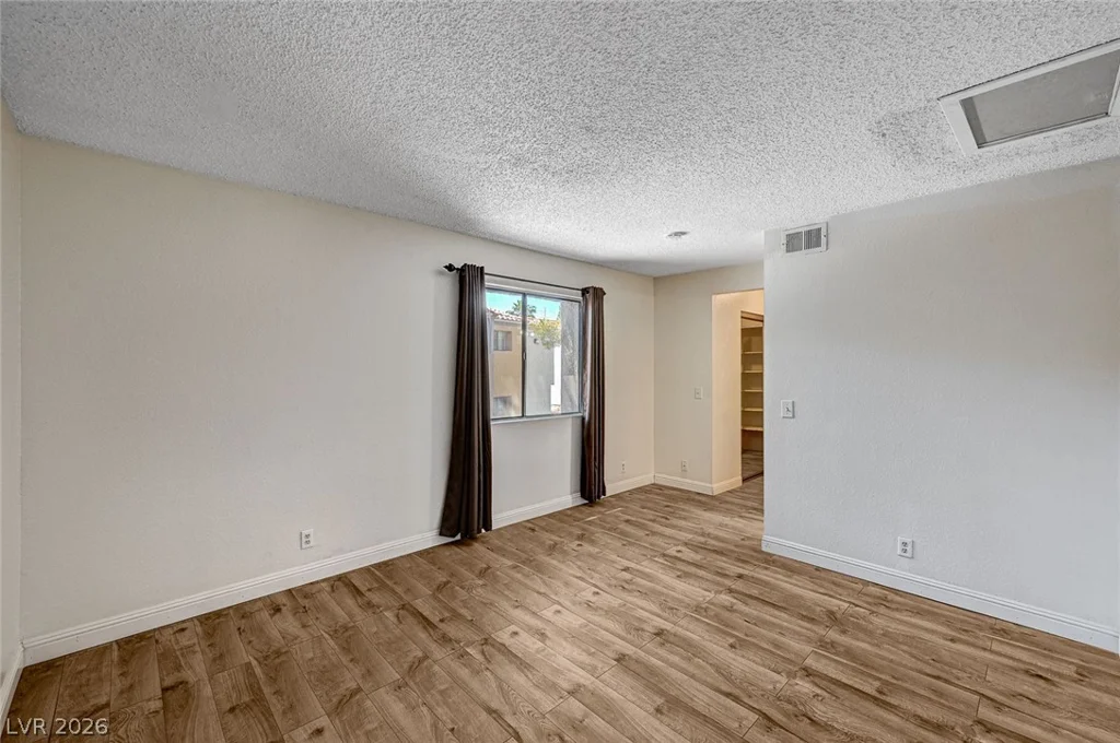 3151 Soaring Gulls, Las Vegas, NV 89128