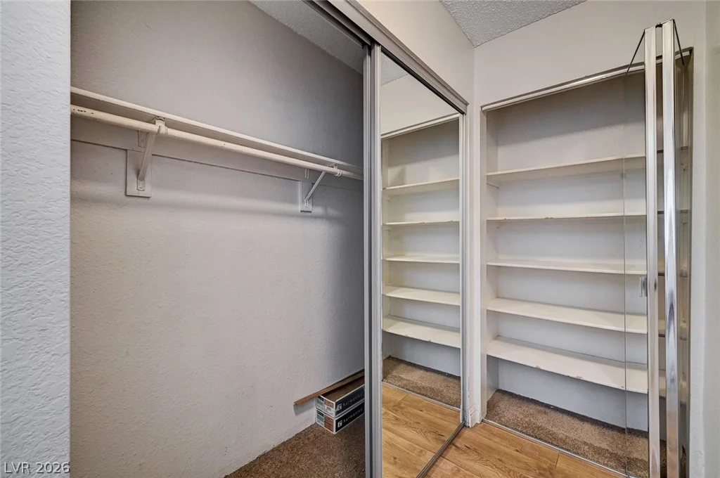 3151 Soaring Gulls, Las Vegas, NV 89128