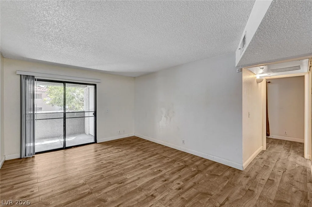3151 Soaring Gulls, Las Vegas, NV 89128
