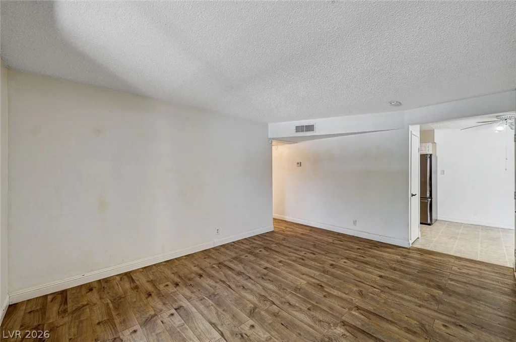 3151 Soaring Gulls, Las Vegas, NV 89128
