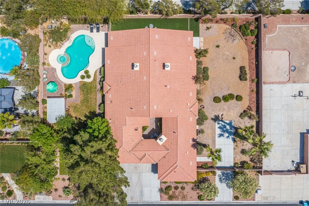 7000 Longley, Las Vegas, NV 89131
