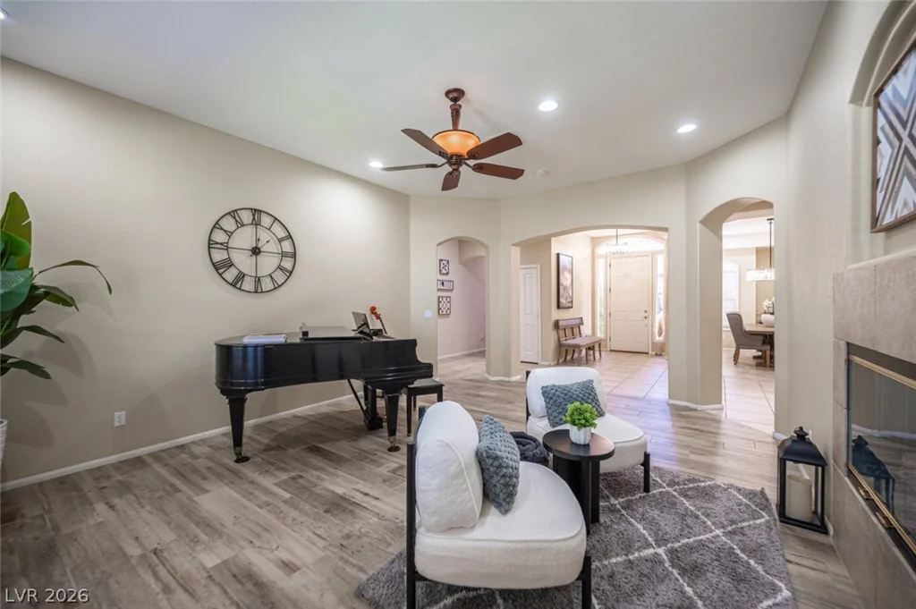 7000 Longley, Las Vegas, NV 89131