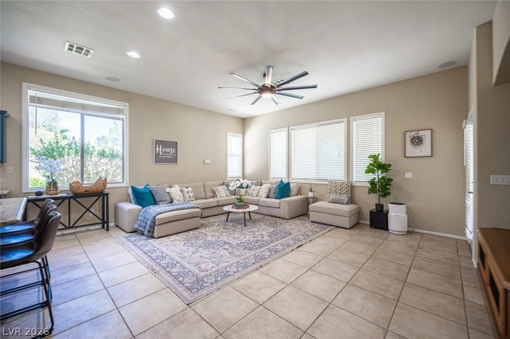 7000 Longley, Las Vegas, NV 89131