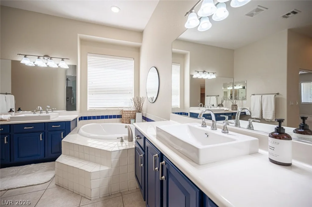 7000 Longley, Las Vegas, NV 89131