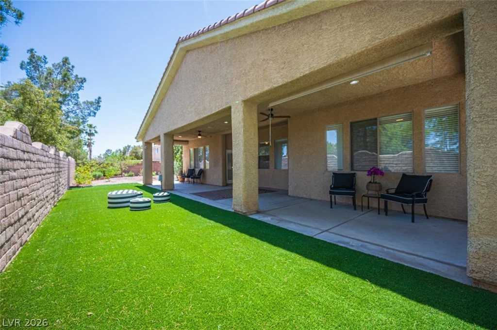 7000 Longley, Las Vegas, NV 89131