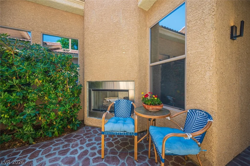 7000 Longley, Las Vegas, NV 89131