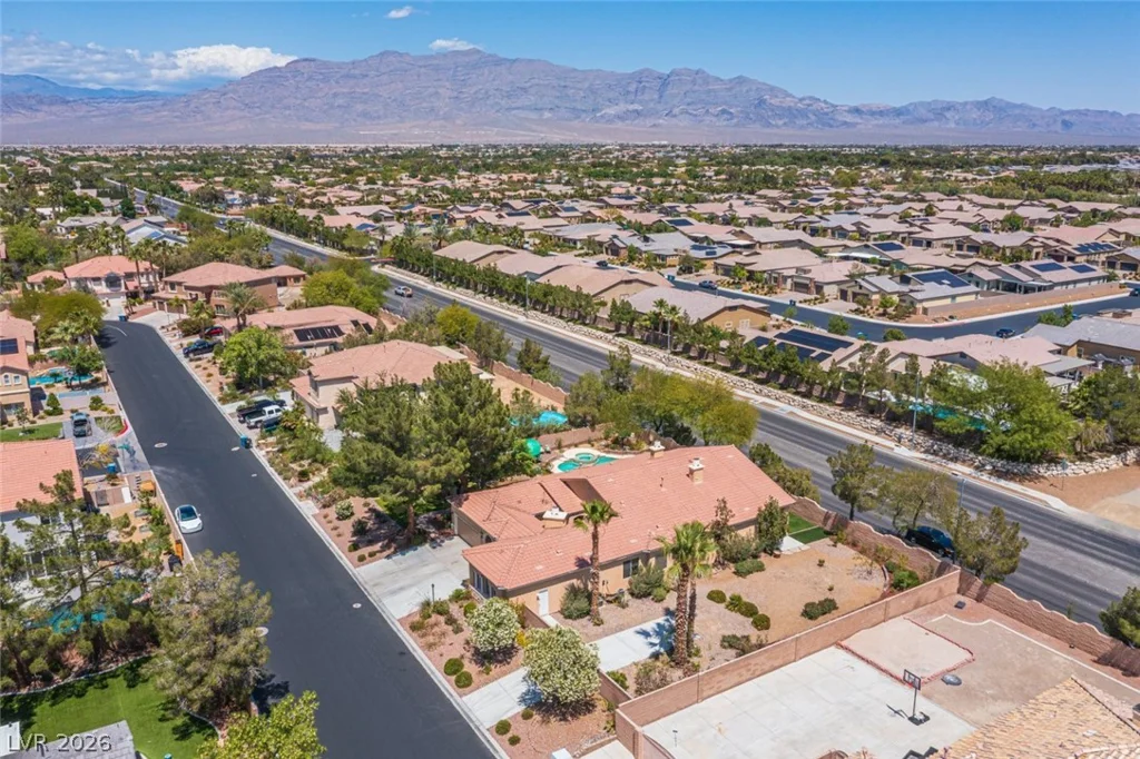 7000 Longley, Las Vegas, NV 89131