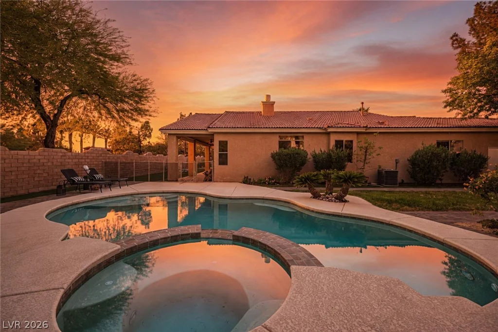 7000 Longley, Las Vegas, NV 89131