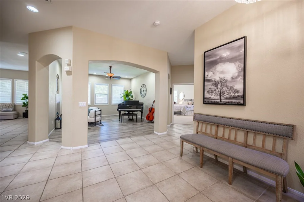 7000 Longley, Las Vegas, NV 89131