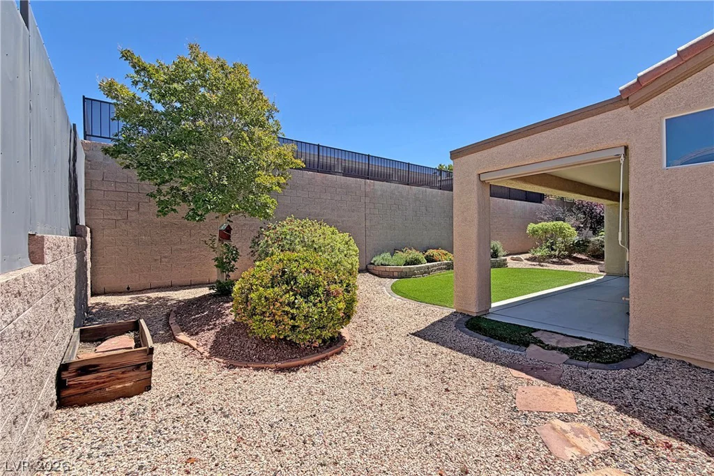 2048 Oliver Springs, Henderson, NV 89052