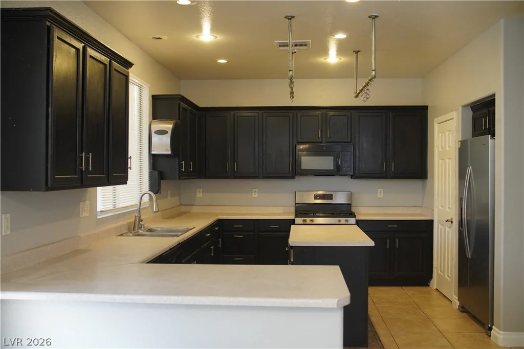 10015 San Gervasio, Las Vegas, NV 89147
