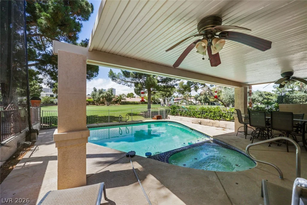 2965 Bel Air, Las Vegas, NV 89109