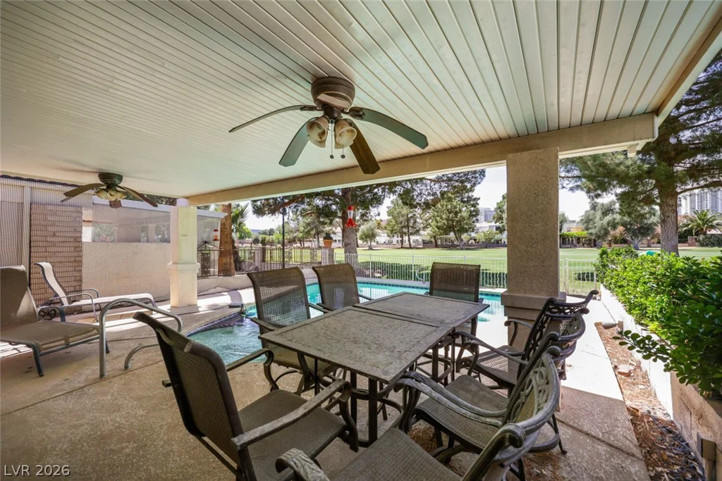 2965 Bel Air, Las Vegas, NV 89109