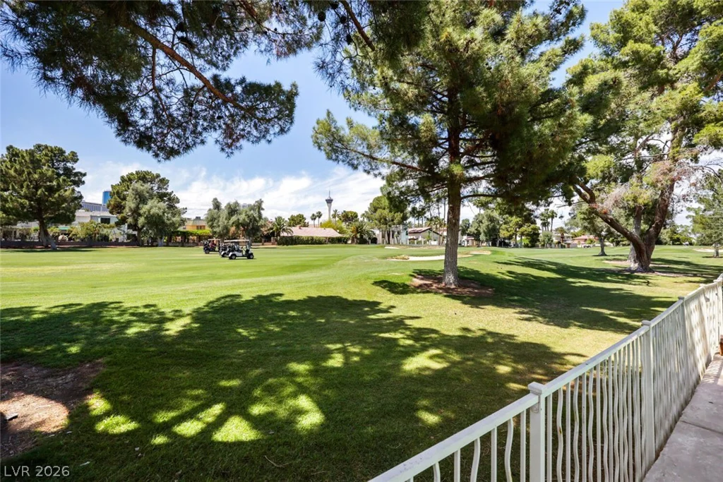 2965 Bel Air, Las Vegas, NV 89109