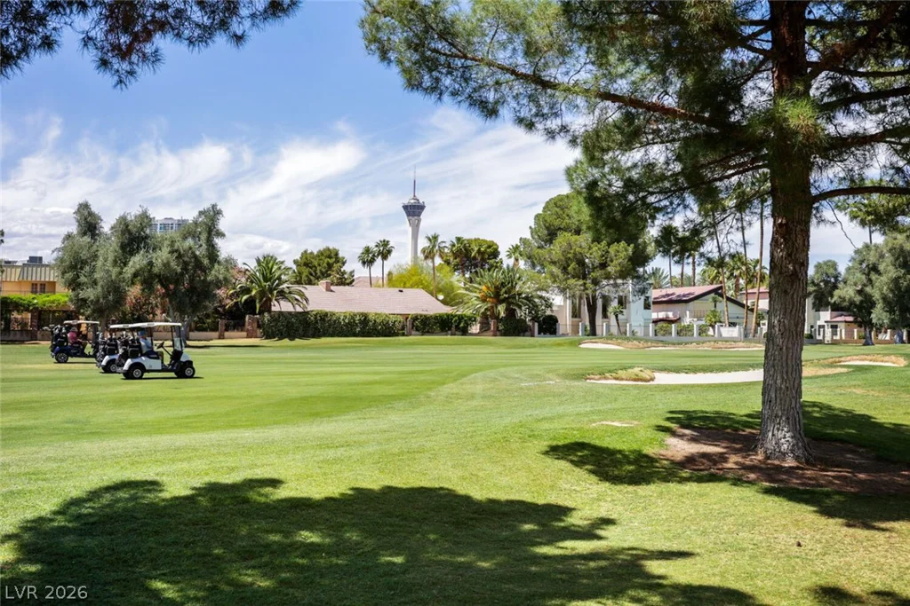 2965 Bel Air, Las Vegas, NV 89109