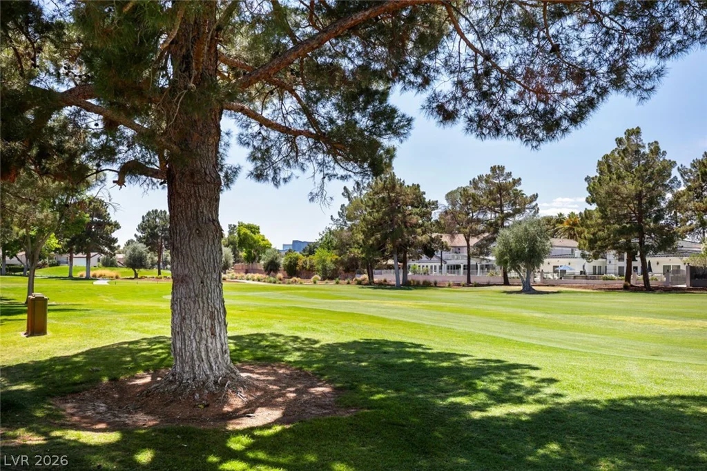 2965 Bel Air, Las Vegas, NV 89109