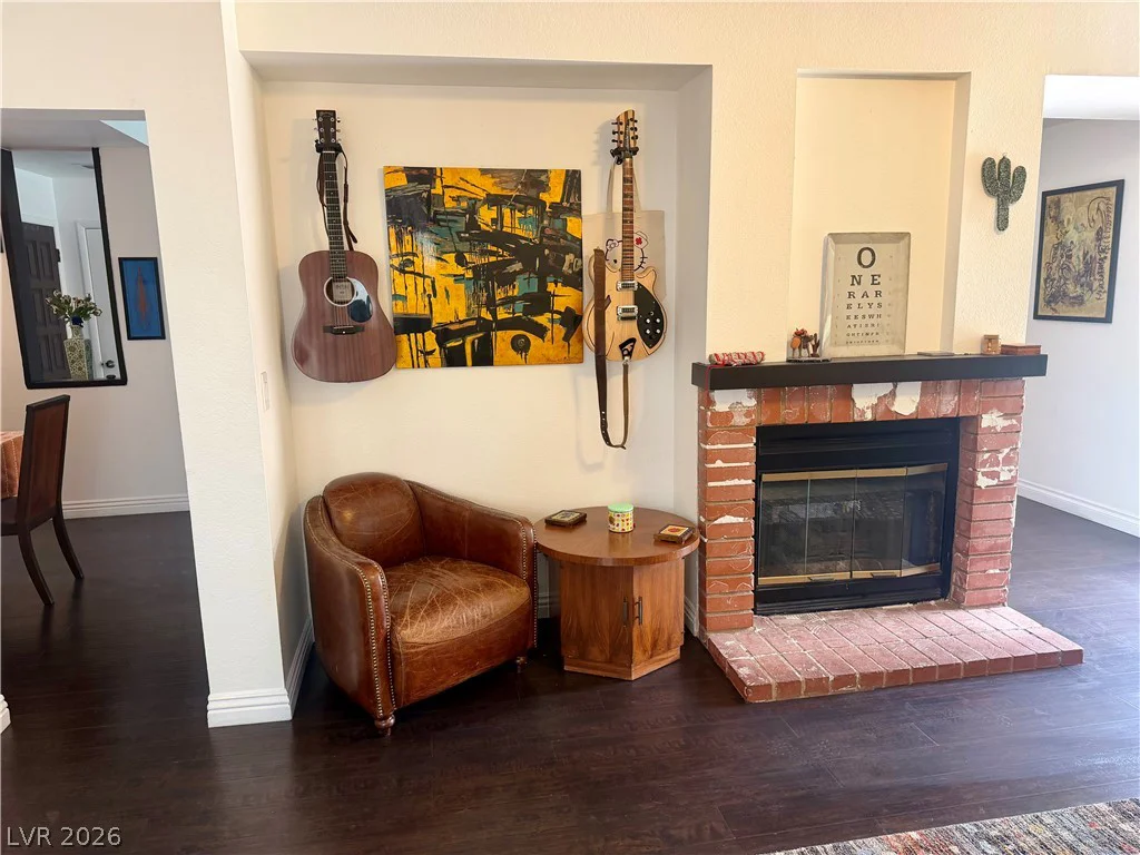 4861 Torrence, Las Vegas, NV 89103