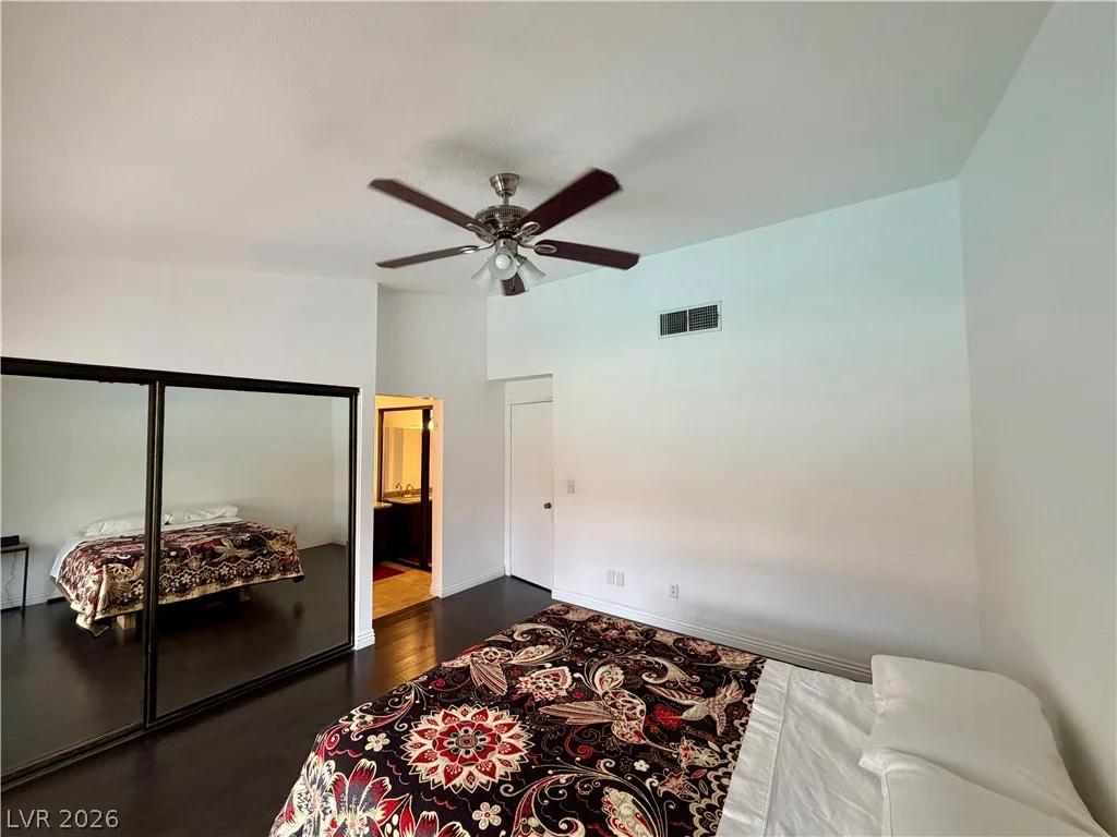 4861 Torrence, Las Vegas, NV 89103
