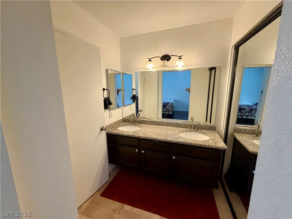 4861 Torrence, Las Vegas, NV 89103