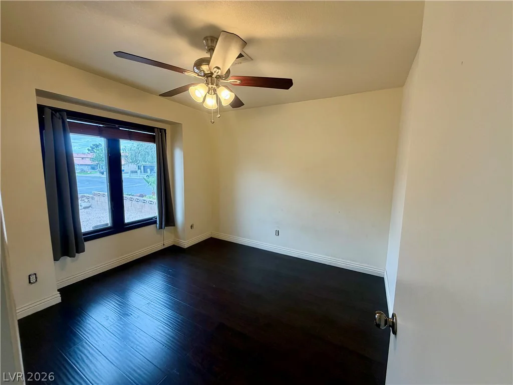 4861 Torrence, Las Vegas, NV 89103