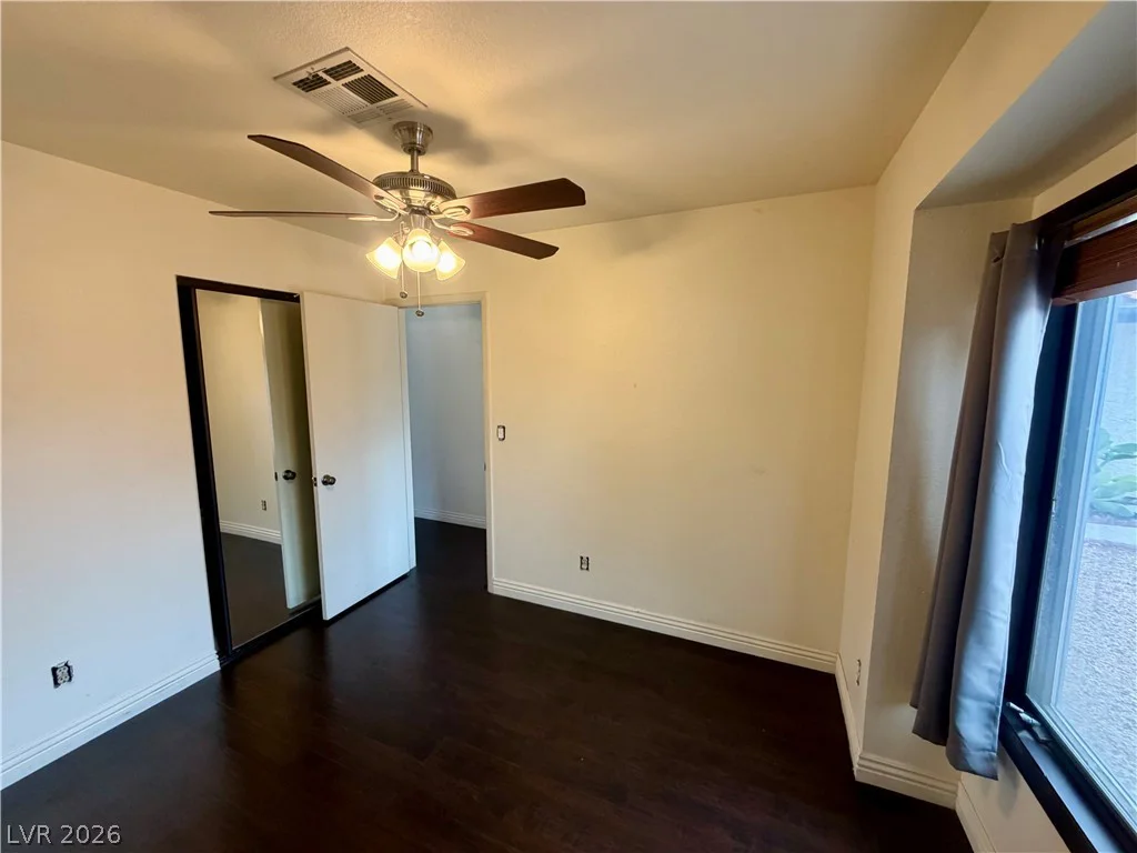 4861 Torrence, Las Vegas, NV 89103