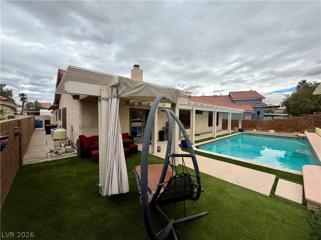 4861 Torrence, Las Vegas, NV 89103