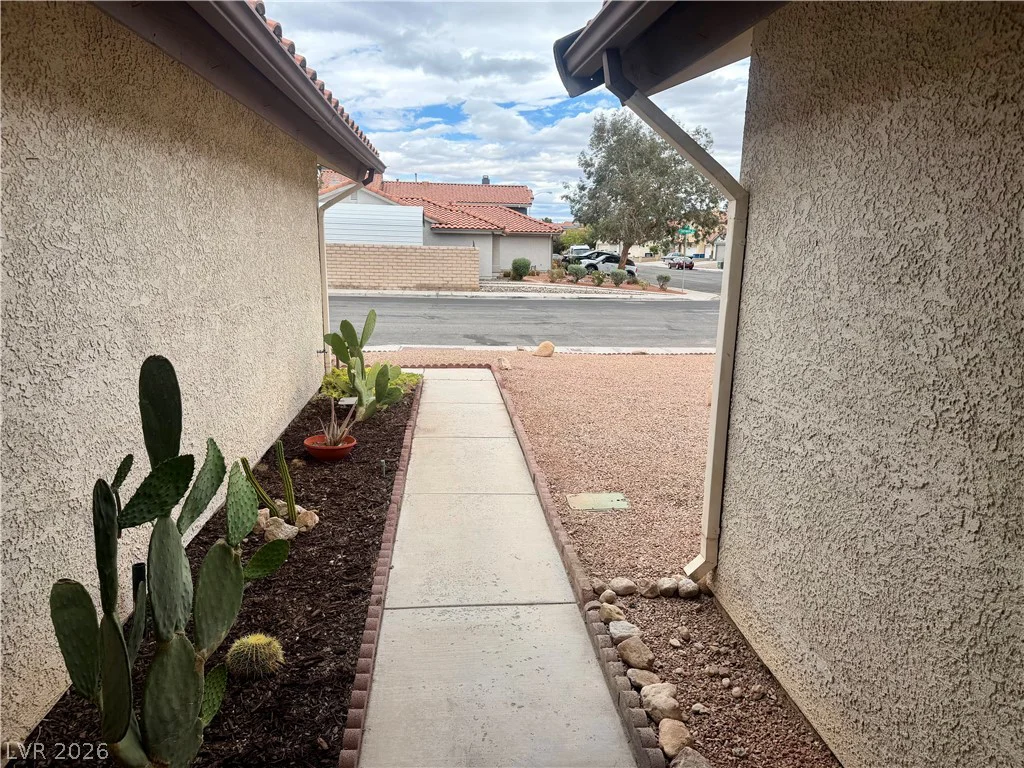 4861 Torrence, Las Vegas, NV 89103