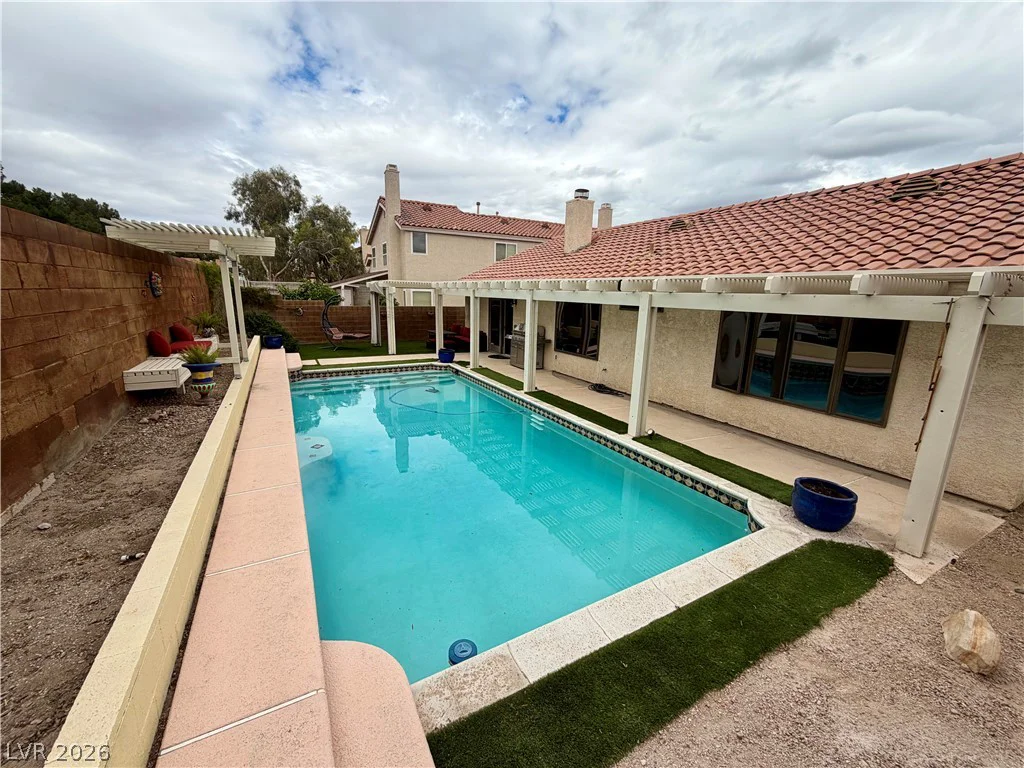 4861 Torrence, Las Vegas, NV 89103