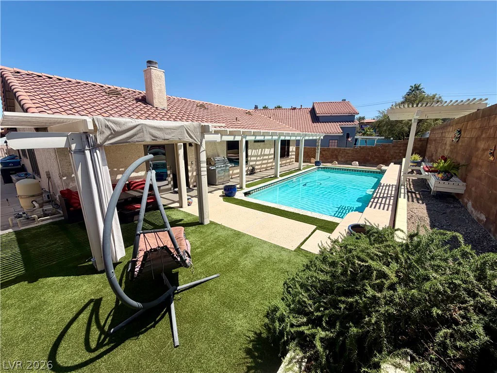 4861 Torrence, Las Vegas, NV 89103