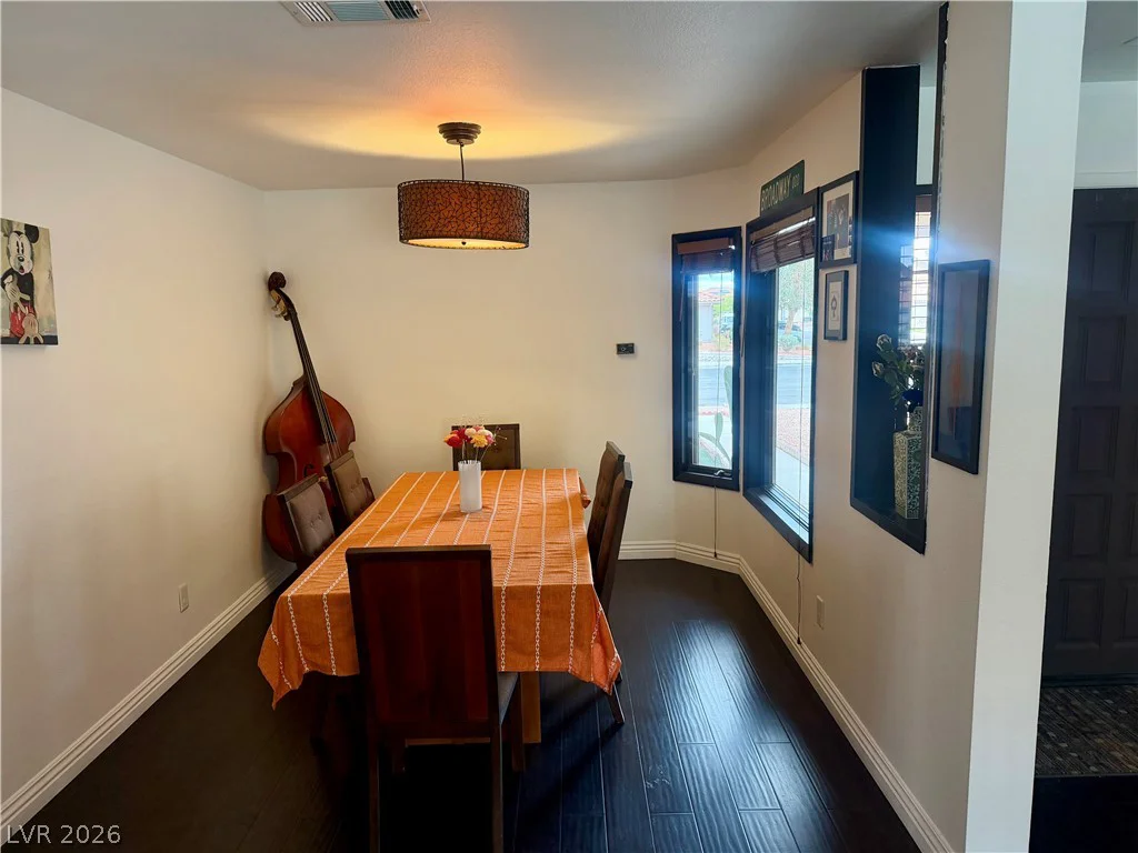 4861 Torrence, Las Vegas, NV 89103