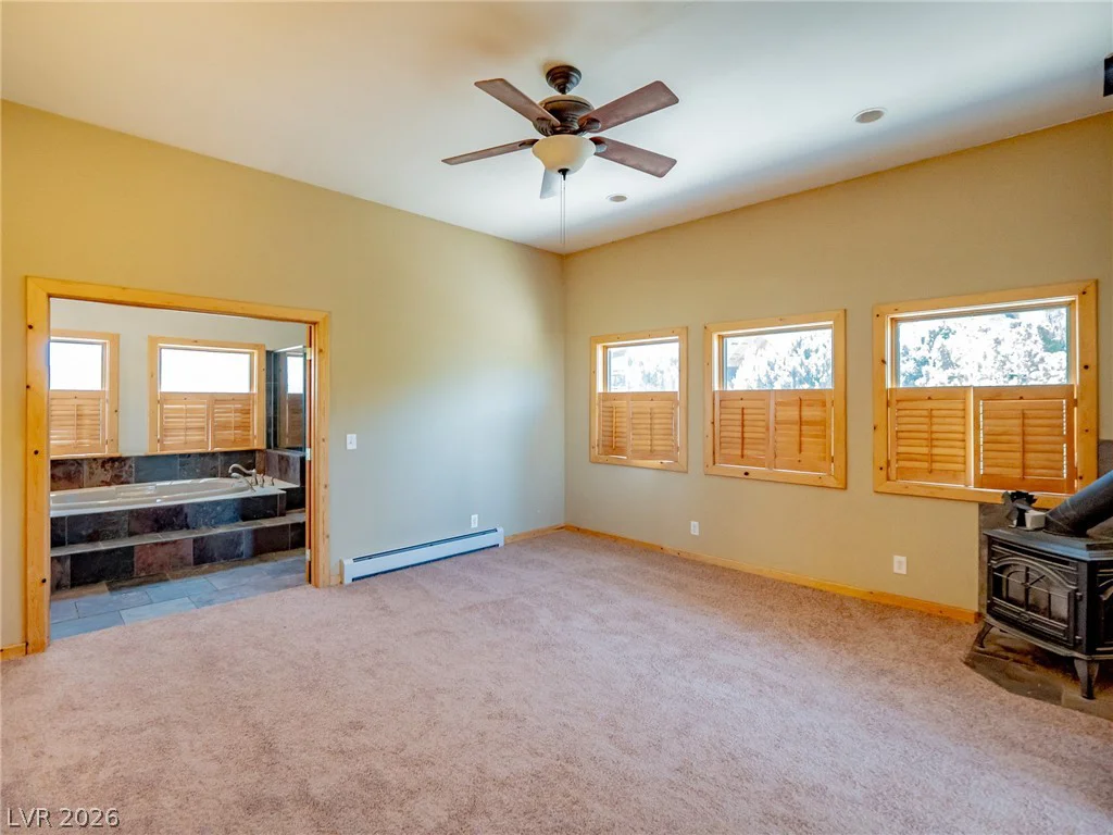 123 Sir Turner, Las Vegas, NV 89124