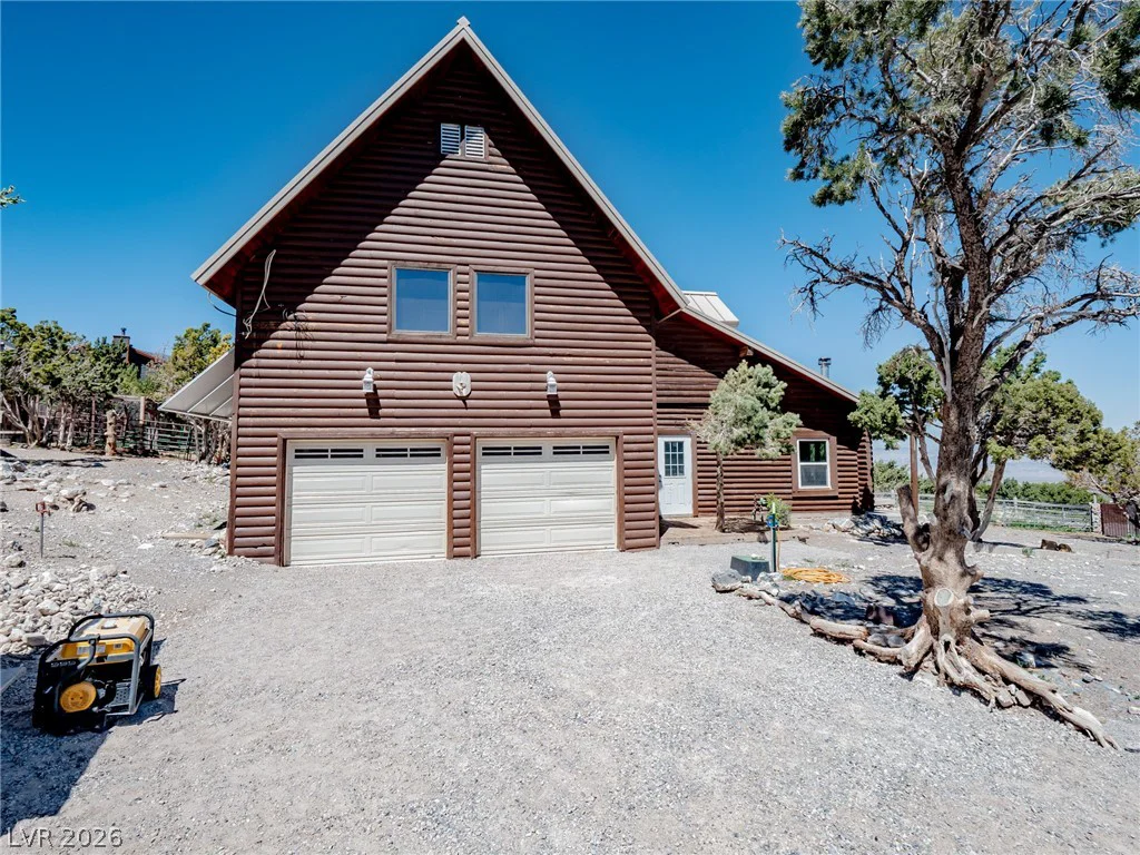 123 Sir Turner, Las Vegas, NV 89124