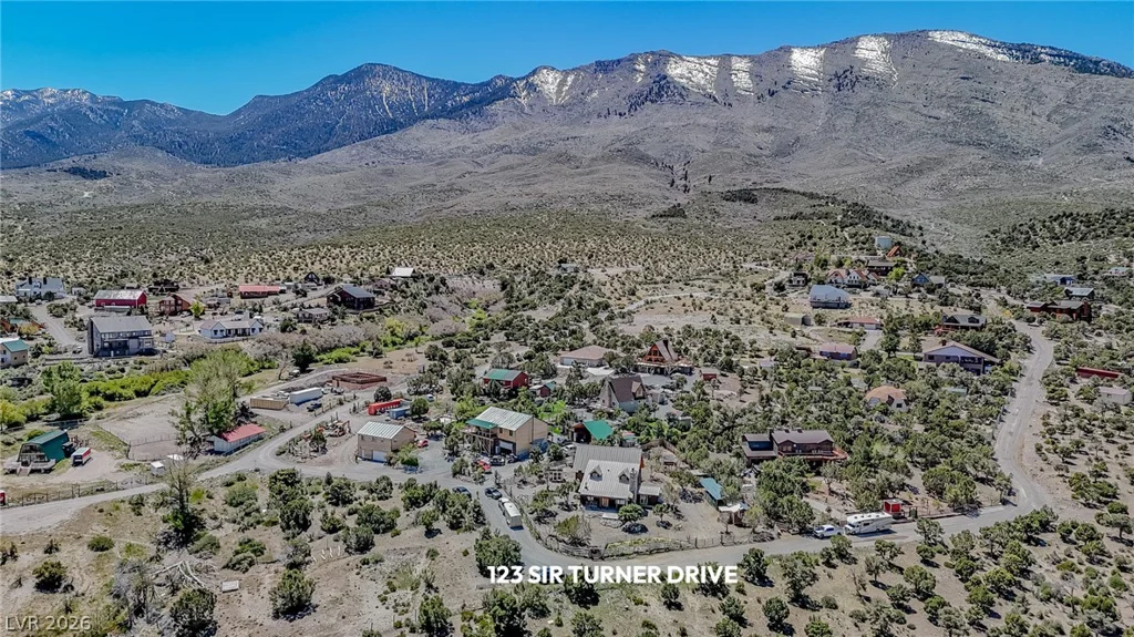 123 Sir Turner, Las Vegas, NV 89124