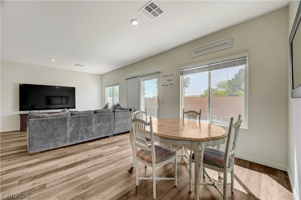 6545 Cinnamon Hazelnut, North Las Vegas, NV 89084