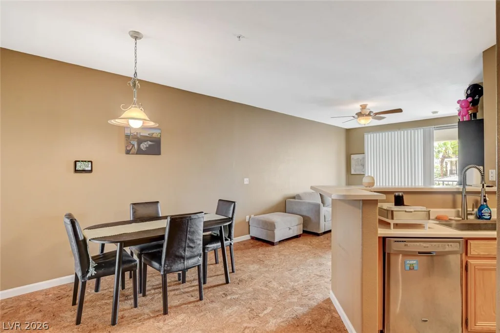 7143 Durango, Las Vegas, NV 89113