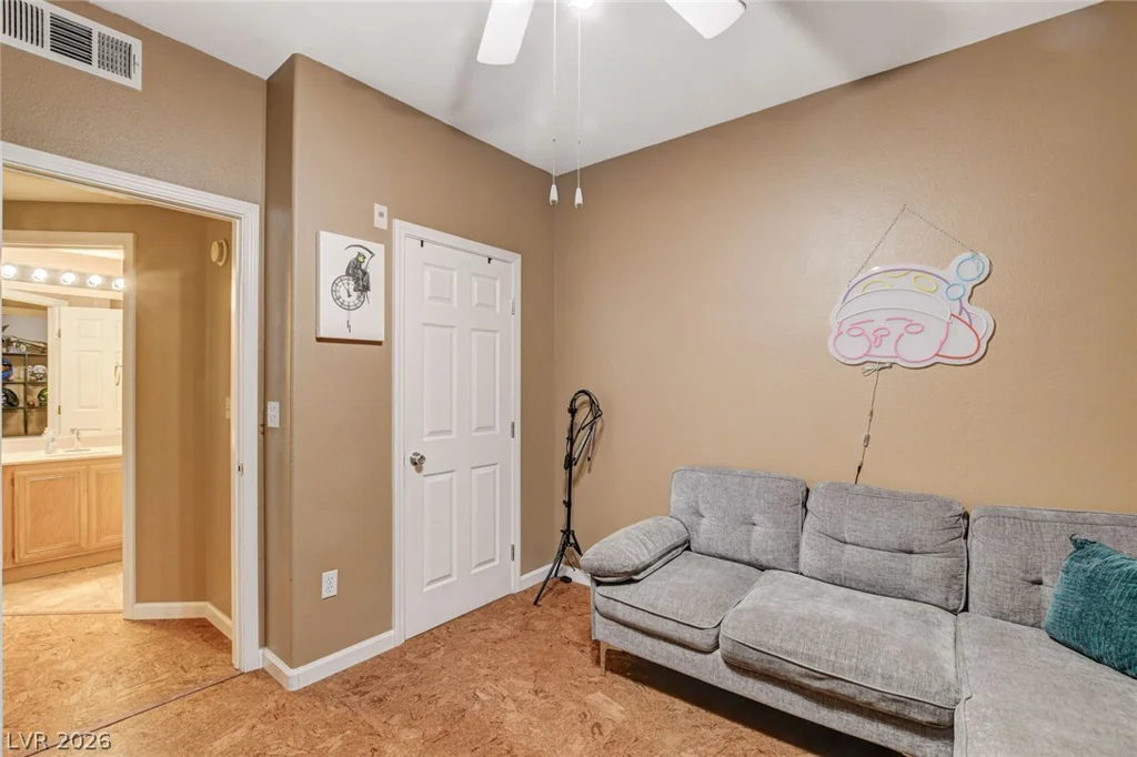 7143 Durango, Las Vegas, NV 89113