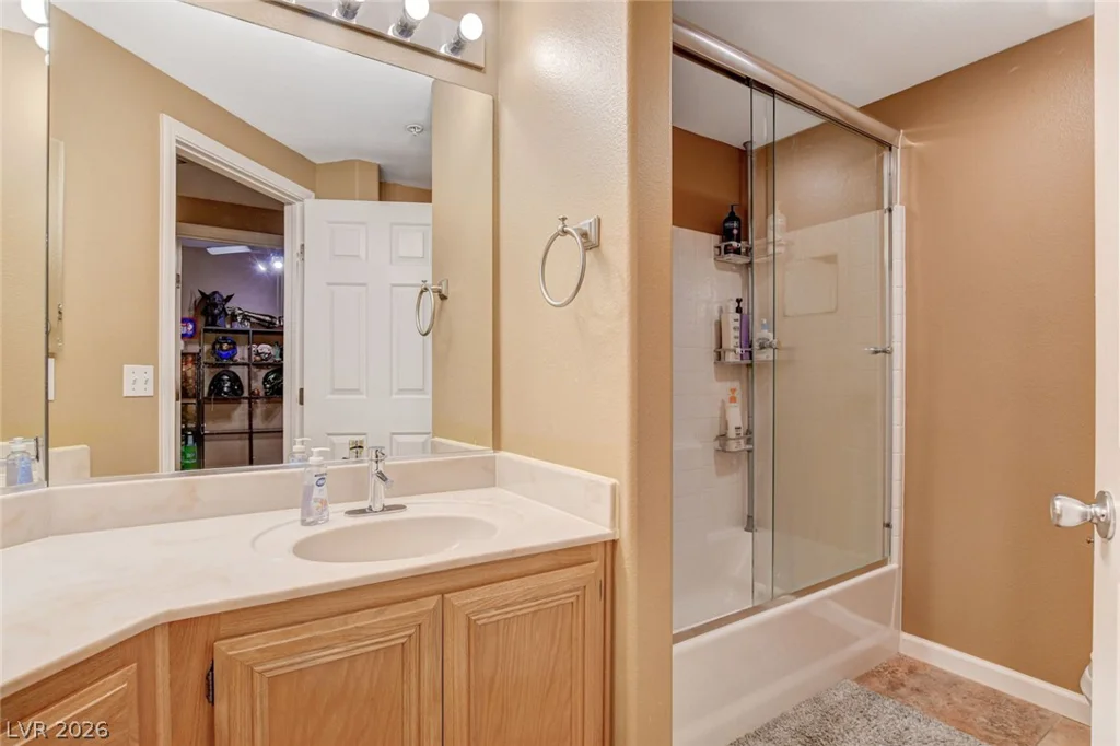 7143 Durango, Las Vegas, NV 89113