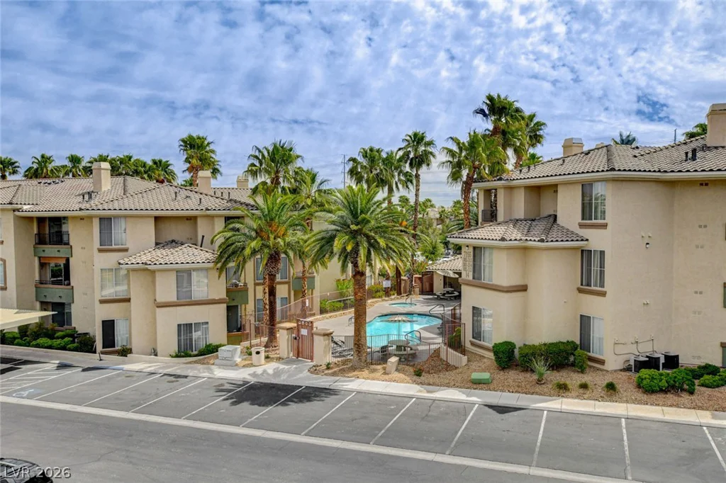 7143 Durango, Las Vegas, NV 89113