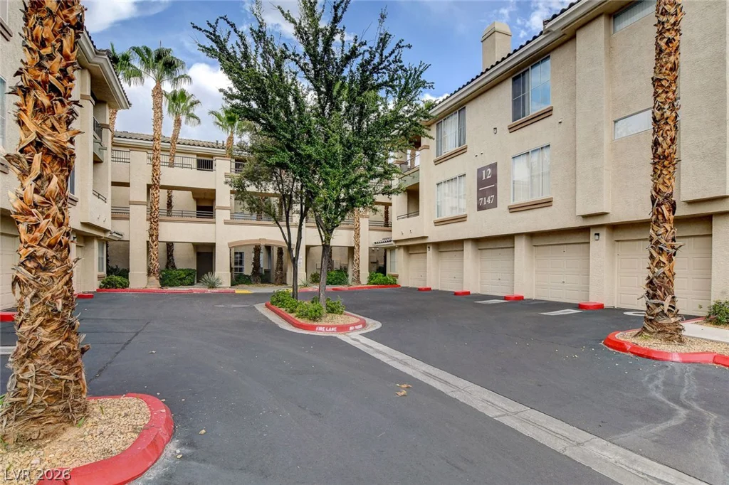 7143 Durango, Las Vegas, NV 89113