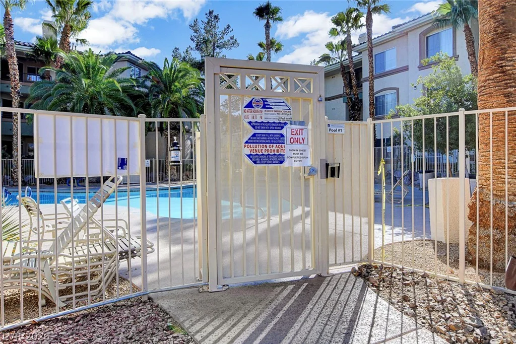 7143 Durango, Las Vegas, NV 89113