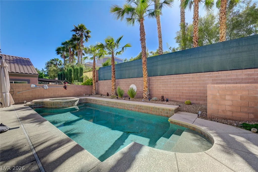 1013 Puerta Del Sol, Las Vegas, NV 89138