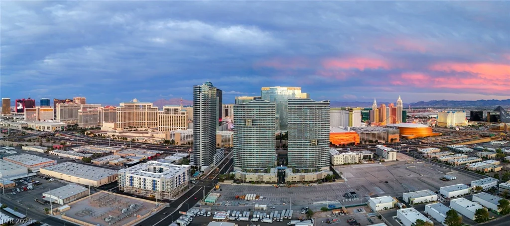 4575 Dean Martin, Las Vegas, NV 89103