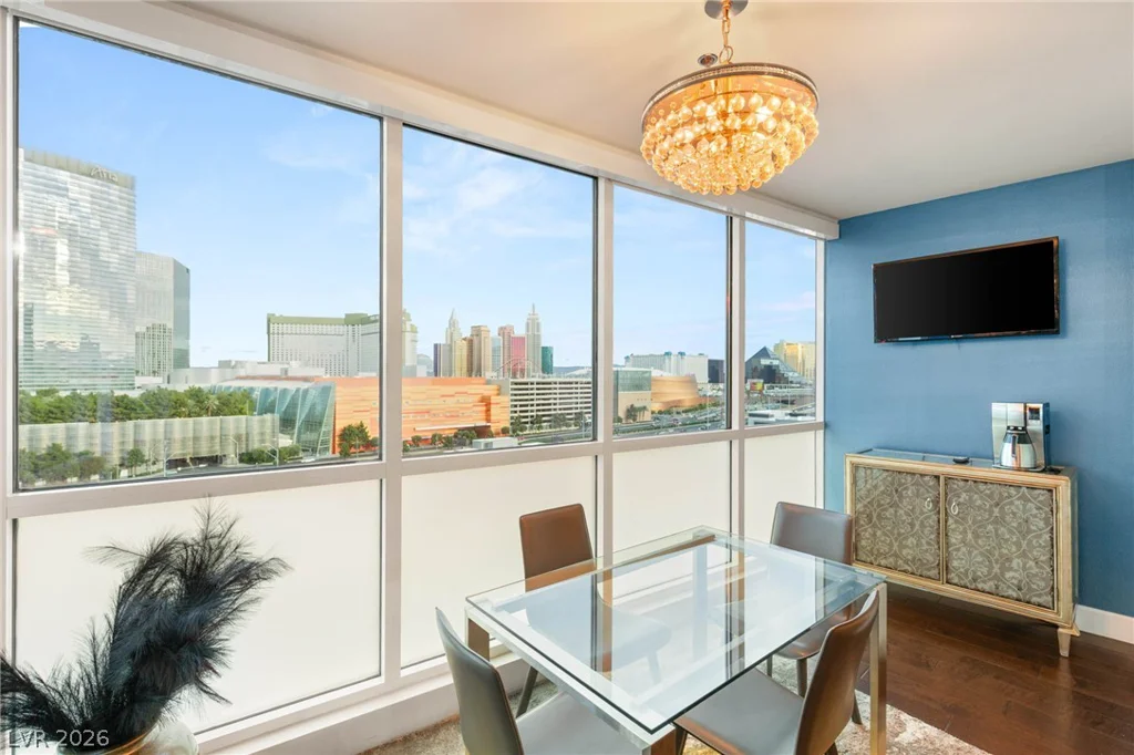 4575 Dean Martin, Las Vegas, NV 89103