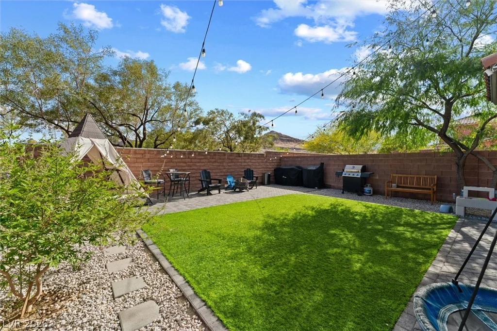 9285 Weeping Water, Las Vegas, NV 89178