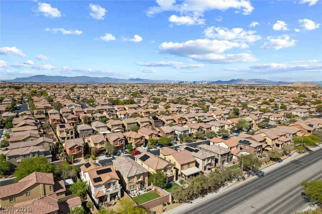 9285 Weeping Water, Las Vegas, NV 89178