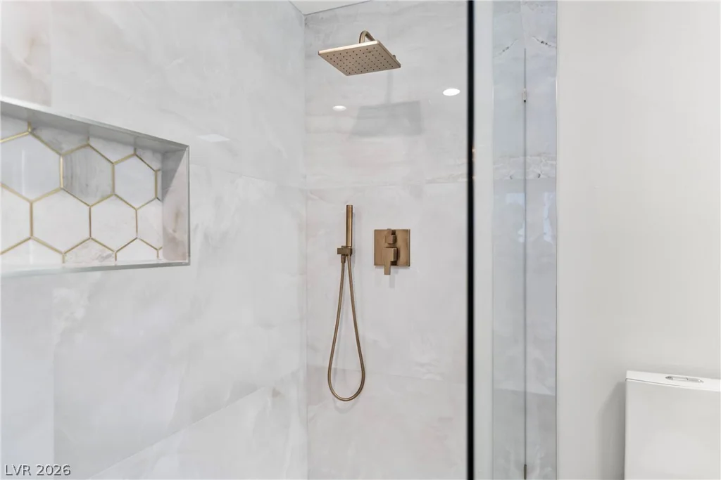 2106 Oakey, Las Vegas, NV 89102