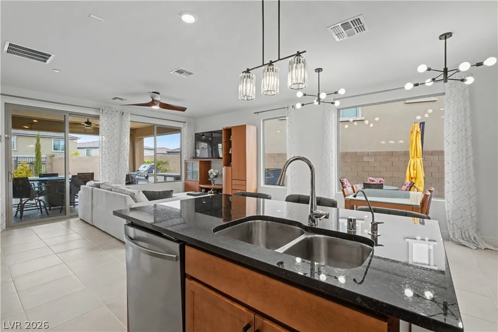 12434 Foxtail Run, Las Vegas, NV 89138