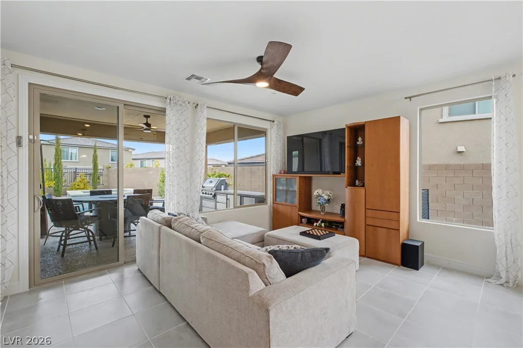 12434 Foxtail Run, Las Vegas, NV 89138