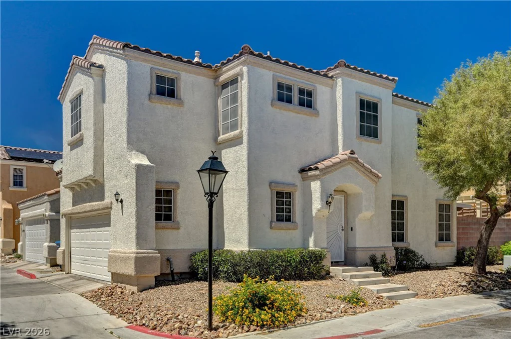 2518 Lord Orville, North Las Vegas, NV 89031
