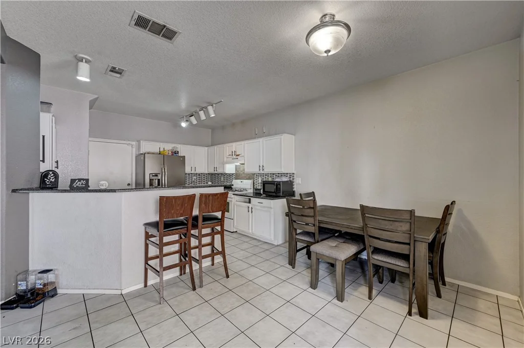 2518 Lord Orville, North Las Vegas, NV 89031